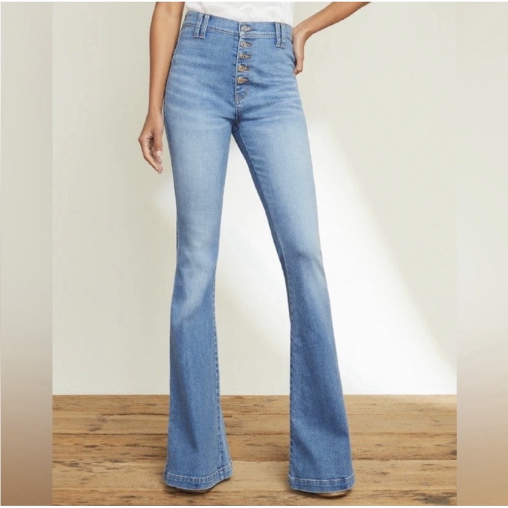 Veronica Beard Sheridan Bell Bottom Jeans Size 30 Lakeshore Wash Button Fly